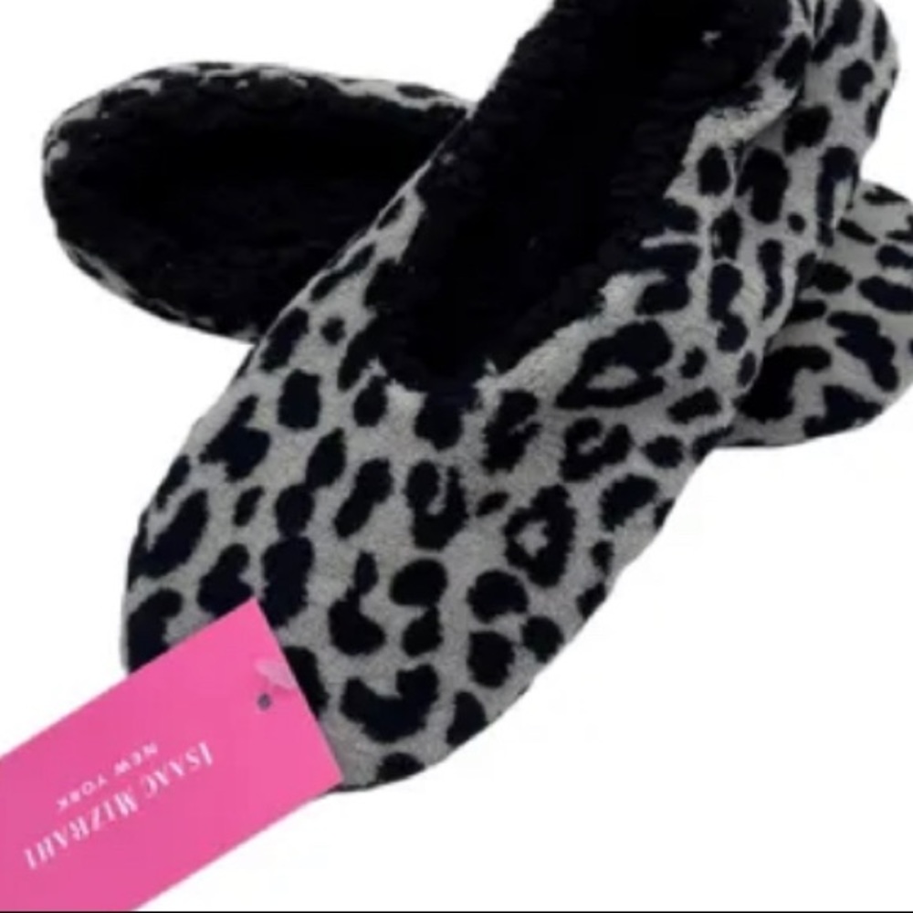 Isaac Mizrahi Leopard Sherpa Lined Slippers